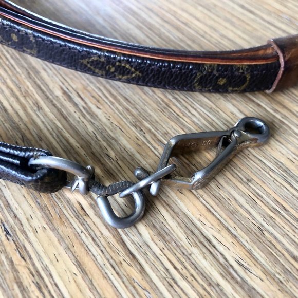 Authentic Louis Vuitton Dog Head Collar with Matching Leash - Small dogs - Picture 6 of 15